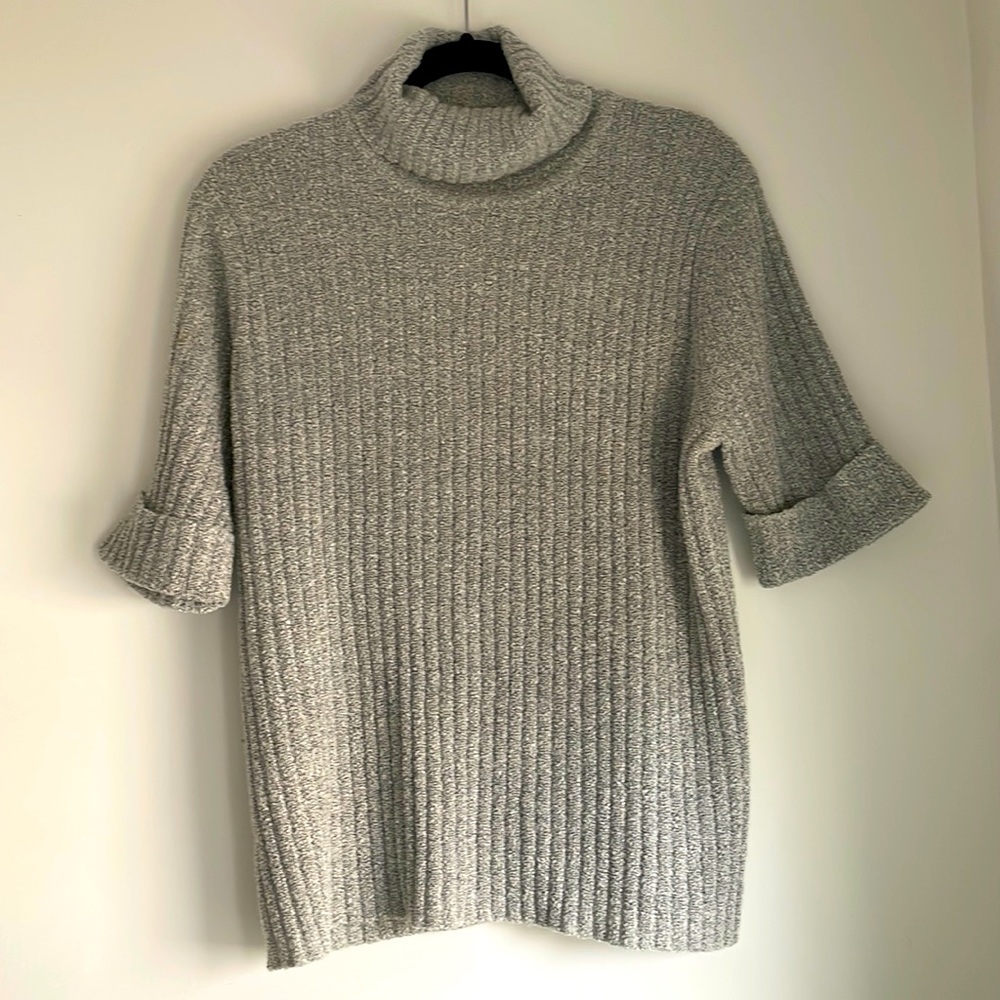 Heather grey vintage turtleneck sweater